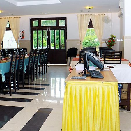 מלפורם Hotel Soorya Regency מראה חיצוני תמונה