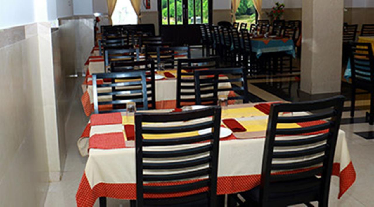 מלפורם Hotel Soorya Regency מראה חיצוני תמונה